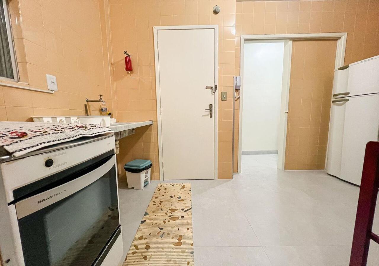 Apartamento Na Praia Do Forte - Poucos Passos Do Mar Cabo Frio Exterior photo